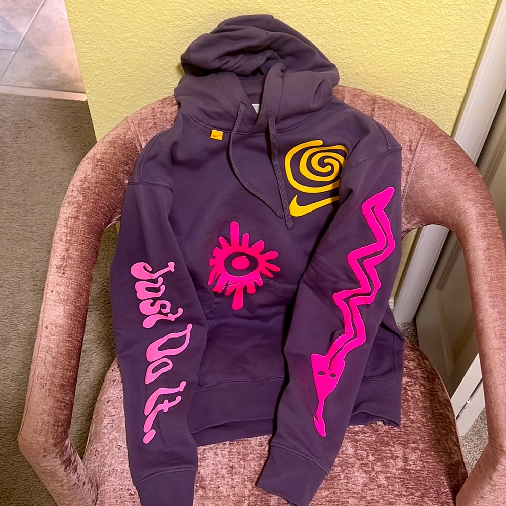 Nike hoodie